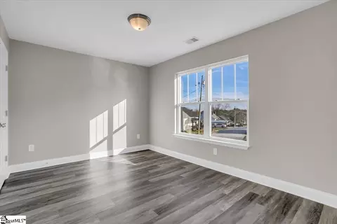 Bedroom - 110 W 4th Ave, Easley, SC 29640 photo 1 of 5