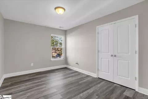 Bedroom - 110 W 4th Ave, Easley, SC 29640 photo 4 of 5