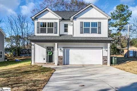 110 W 4th Ave, Easley, SC 29640