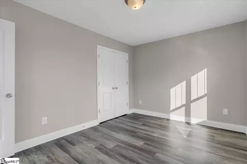 Bedroom - 110 W 4th Ave, Easley, SC 29640 photo 2 of 5
