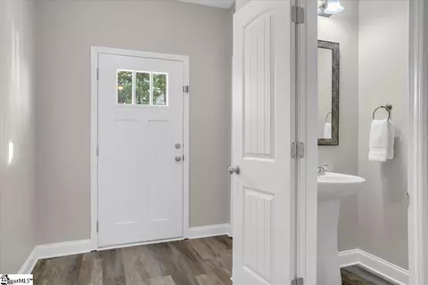 Entry Way - 110 W 4th Ave, Easley, SC 29640 photo 1 of 4