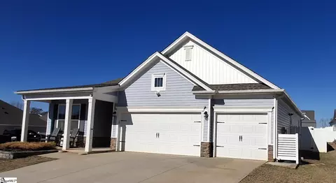 220 Pollyanna Dr, Greenville, SC 29605