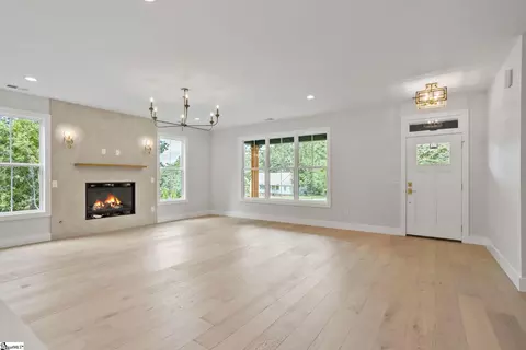 Living - 3 Birch Tree Rd, Greer, SC 29651 photo 4 of 7
