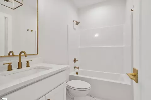 Bath - 3 Birch Tree Rd, Greer, SC 29651 photo 1 of 4
