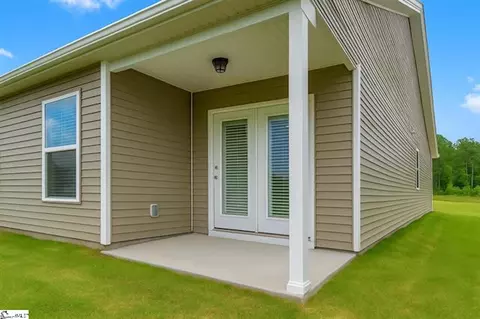 Exterior - 414 Rivertrace Loop, Simpsonville, SC 29680 photo 3 of 3