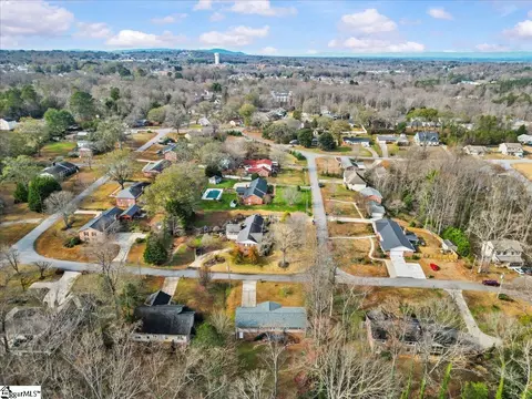 View/Area - 104 Cascade Dr, Greer, SC 29651 photo 2 of 7