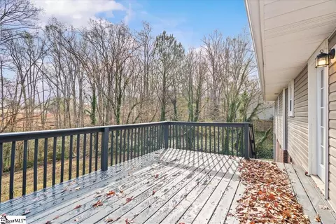 Exterior - 104 Cascade Dr, Greer, SC 29651 photo 4 of 6