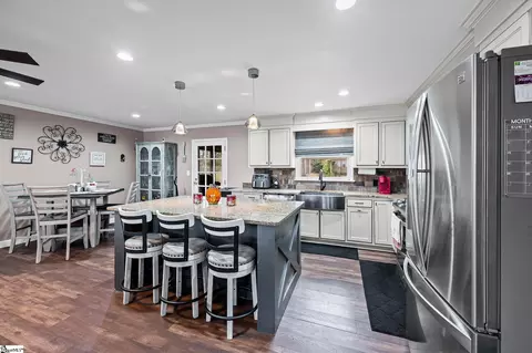 Kitchen - 103 Northway Dr, Easley, SC 29642 photo 3 of 3