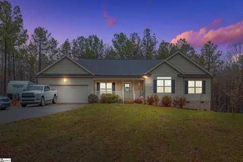 361 Mckowns Mountain Rd, Gaffney, SC 29340