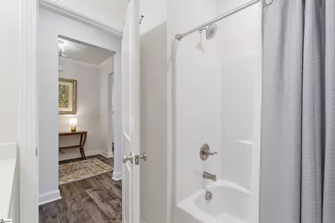 Entry Way - 541 Clairbrook Ct, Greer, SC 29651 photo 3 of 3
