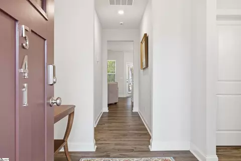Entry Way - 541 Clairbrook Ct, Greer, SC 29651 photo 2 of 3
