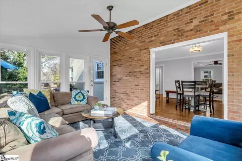 Exterior - 400 Stone Ridge Rd, Greer, SC 29650 photo 5 of 13