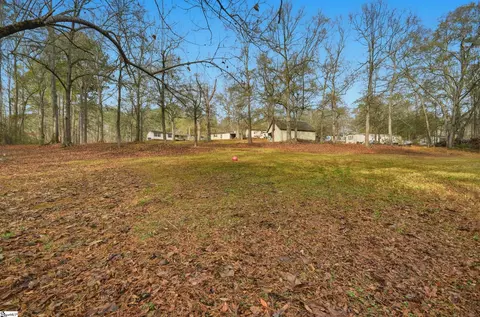 235 Colonial Dr, Easley, SC 29642 photo 32