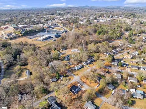 200 Saint Lo Cir, Easley, SC 29640 photo 27