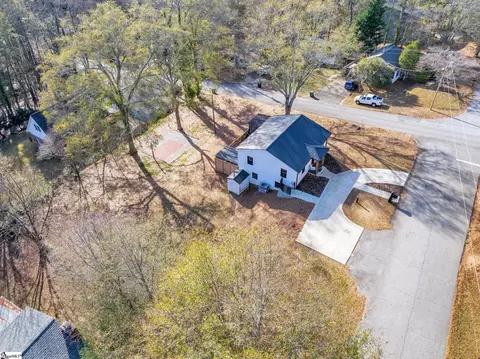 200 Saint Lo Cir, Easley, SC 29640 photo 31