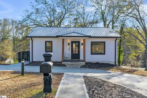 200 Saint Lo Cir, Easley, SC 29640