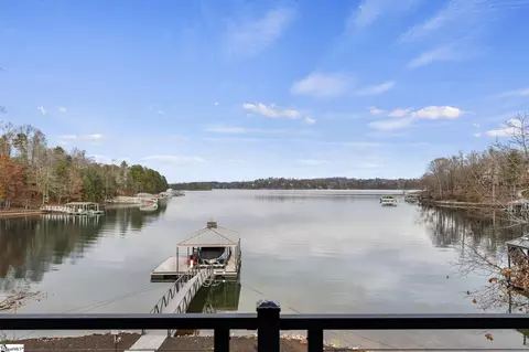 421 Lakestone Ct, Seneca, SC 29672 photo 3