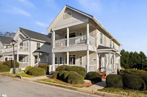 15 Oakhurst Ave # A, Greenville, SC 29609