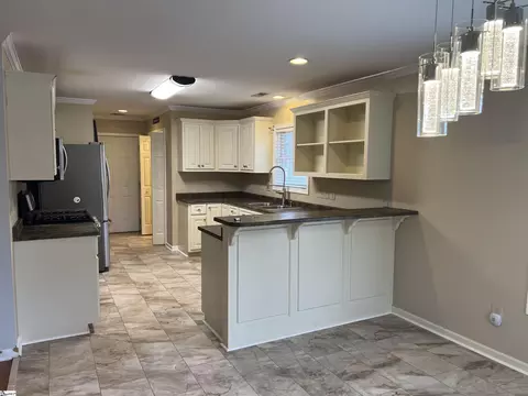 107 Regency Walk, Pickens, SC 29671 photo 4