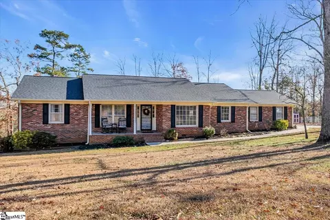 102 Del Riso Cir, Easley, SC 29642
