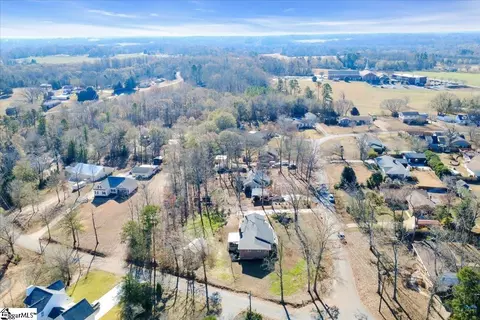 View/Area - 102 Del Riso Cir, Easley, SC 29642 photo 4 of 5