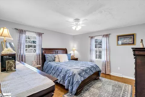 Bedroom - 102 Del Riso Cir, Easley, SC 29642 photo 5 of 7