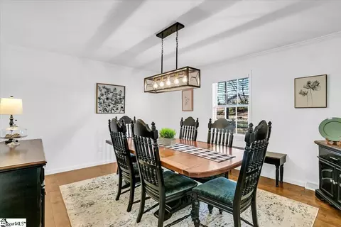 Dining - 102 Del Riso Cir, Easley, SC 29642 photo 2 of 4
