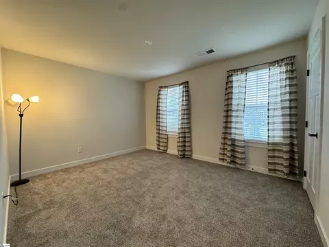 195 Thames Valley Dr, Easley, SC 29642 photo 5