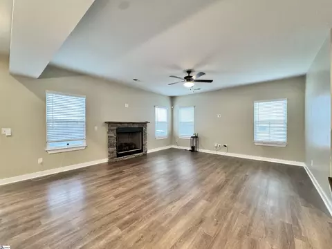 195 Thames Valley Dr, Easley, SC 29642 photo 15