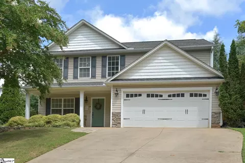 509 Oak Cir, Easley, SC 29640
