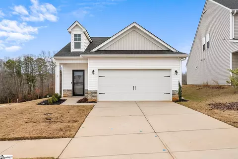 501 Baycraft Ln, Simpsonville, SC 29681