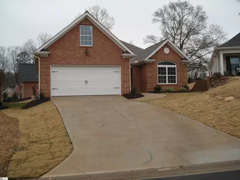 307 Kellie Lane Dr, Spartanburg, SC 29301