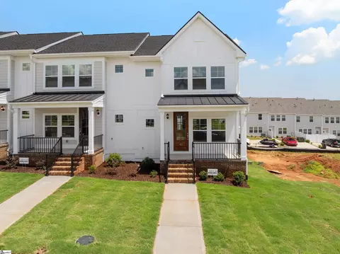 41 Leander Dr, Greer, SC 29651