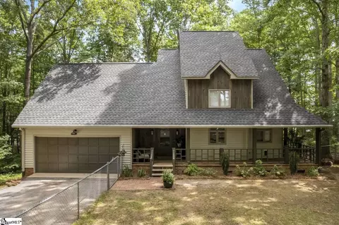 211 Sandy Ln, Townville, SC 29689