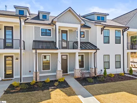 1325 S Pinot Rd, Duncan, SC 29334