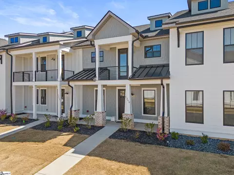 1208 N Pinot Rd, Duncan, SC 29334