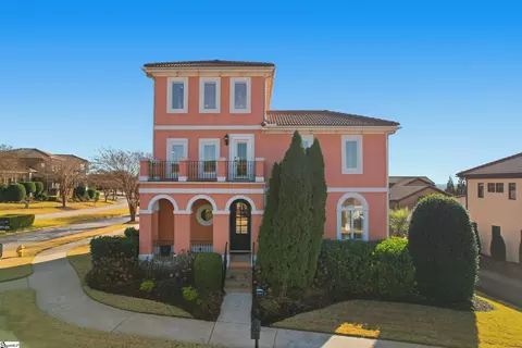 1 Chianti Dr, Greenville, SC 29609