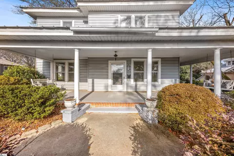 406 N Main St, Fountain Inn, SC 29644