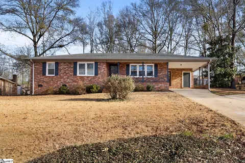 218 Richmond Dr, Greenville, SC 29617