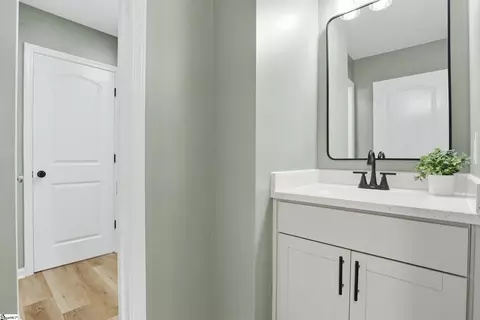 104 Upland Dr, Easley, SC 29642 photo 32