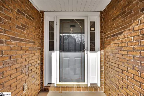 16 Overcup Ct, Greer, SC 29650 photo 3