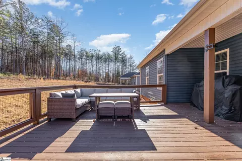 Exterior - 520 Edens Rd, Pickens, SC 29671 photo 4 of 8