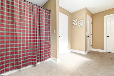 Entry Way - 520 Edens Rd, Pickens, SC 29671 photo 5 of 5