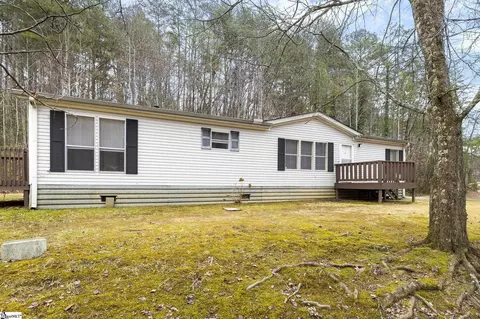 305 River Rd, Marietta, SC 29661