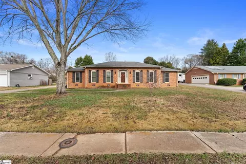 509 Devenger Rd, Greer, SC 29650 photo 2