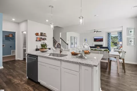 Kitchen - 3 Eclipse St, Simpsonville, SC 29680 photo 1 of 2