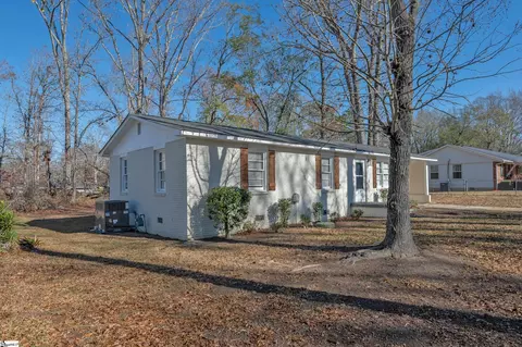 111 Susan Ave, Honea Path, SC 29654