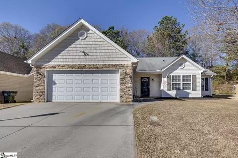 211 Cassidy Ct, Simpsonville, SC 29680