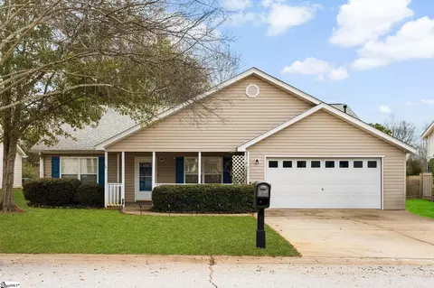 1708 Sweet Apple Ct, Fountain Inn, SC 29644