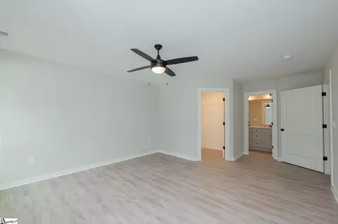 Bedroom - 10002 Hwy 252, Ware Shoals, SC 29692 photo 3 of 9